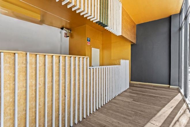215 Rogers Ave