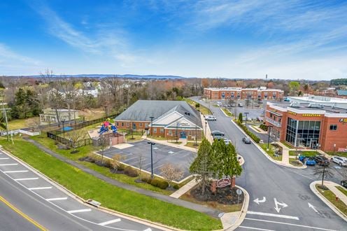 NNN | Illuminate Montessori at South Riding