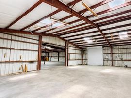Affordable Office Warehouse Opportunity in Gonzales