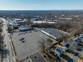 Springfield Neighborhood Retail Plaza