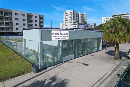Retail space for Sale at 727 West Flagler Street in Miami