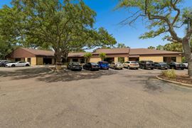 611 Druid Rd E