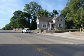 Amazing Visibility, 30,000+ daily street traffic, mixed use property