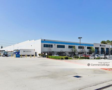 Industrial space for Rent at 268 East Gardena Blvd in Carson
