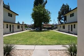 625-701 W Provential Dr