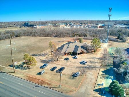 Photo of commercial space at 1220 S Santa Fe Ave in Edmond
