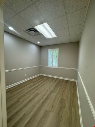 1350 Malabar Rd SE Ste 2