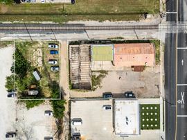 Silo-Adjacent Retail/Development Property