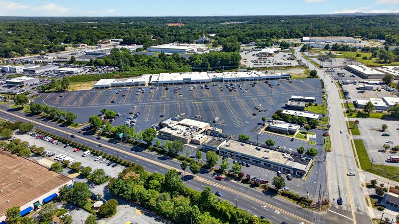 Pinewood Shopping Center
