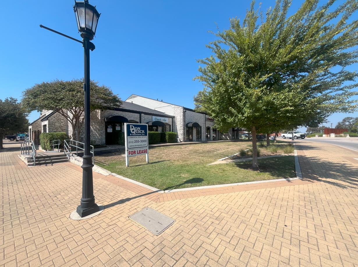 206 W Main St, Round Rock, TX 78664