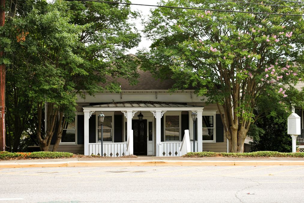 562 Clay St.