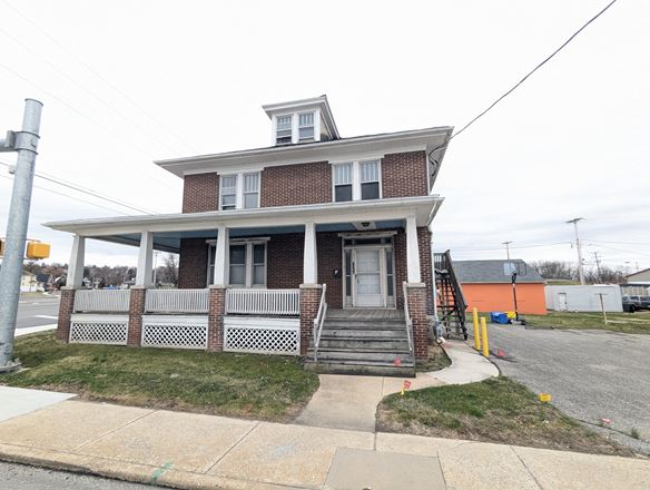 1066 Mount Rose Ave