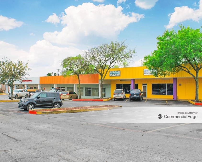 Round Rock Plaza Property & Listing Details 42Floors