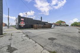526 W Center St