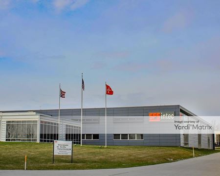 Industrial space for Rent at 5201 Portside Drive in Medina