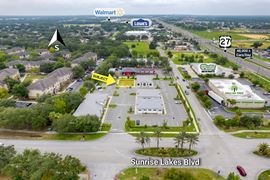 Clermont Medical Plaza Lot