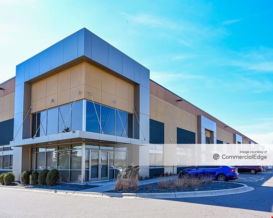 Red Fox Business Center