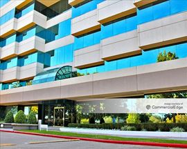 One Corporate Plaza