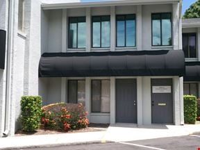 Lake Bently Condo