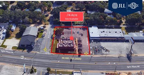 Former Denny's Available for Lease