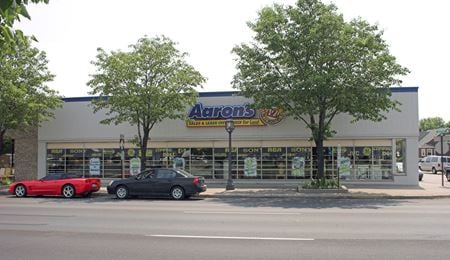 Photo of commercial space at 22500 Gratiot Ave in Eastpointe