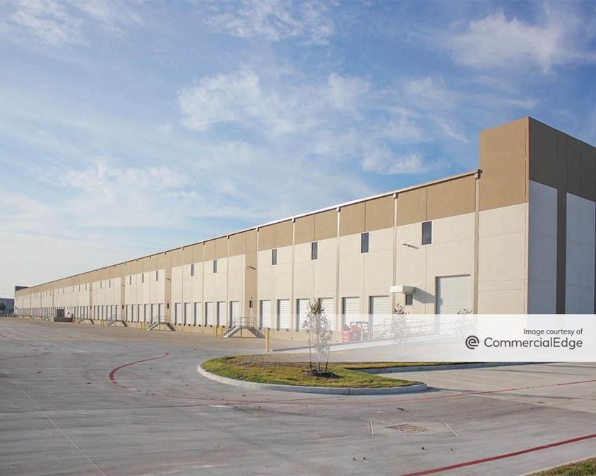 Port Crossing Commerce Center - Building B1