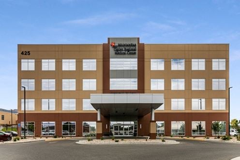 PREMIER MEDICAL OFFICE OPPORTUNITY