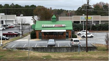 Photo of commercial space at 913 E Main Street in Laurens