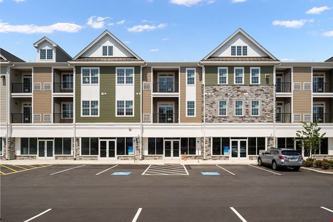 Shoppes at Trailside Village