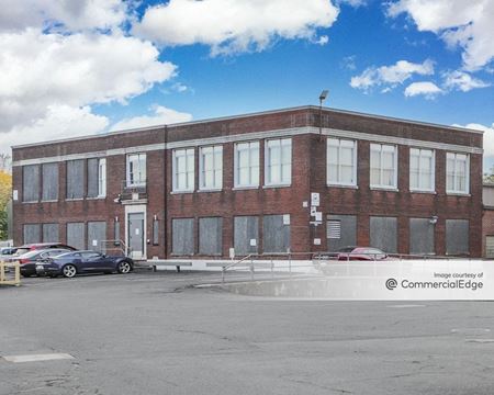 Industrial space for Rent at 1875 McCarter Hwy in Newark
