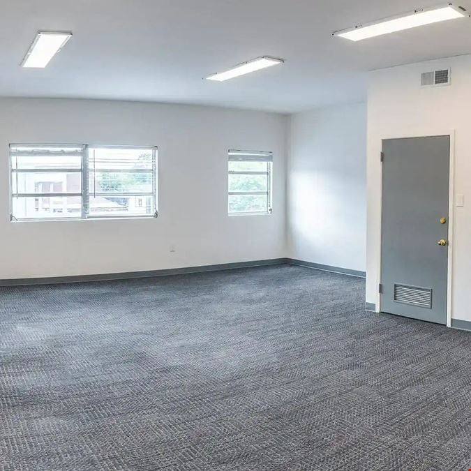 Urban Office - Heights Commons