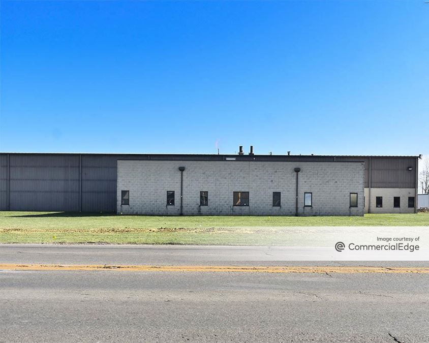 3700 Lockbourne Road 3700 Lockbourne Road Industrial Building