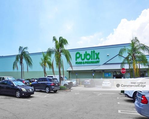Colonial Plaza Shopping Center