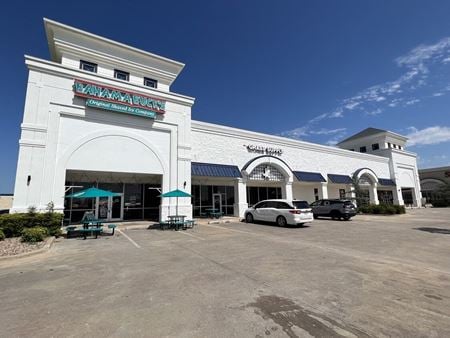 Retail space for Rent at 1444 N Kelly Ave in Edmond