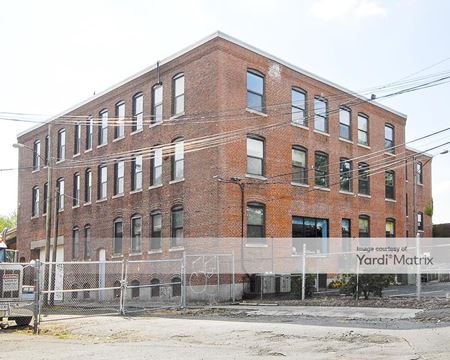 Photo of commercial space at 716 Windsor Street in Hartford