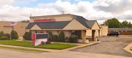 3807 Fort St (M-85), Restaurant with Outdoor Café