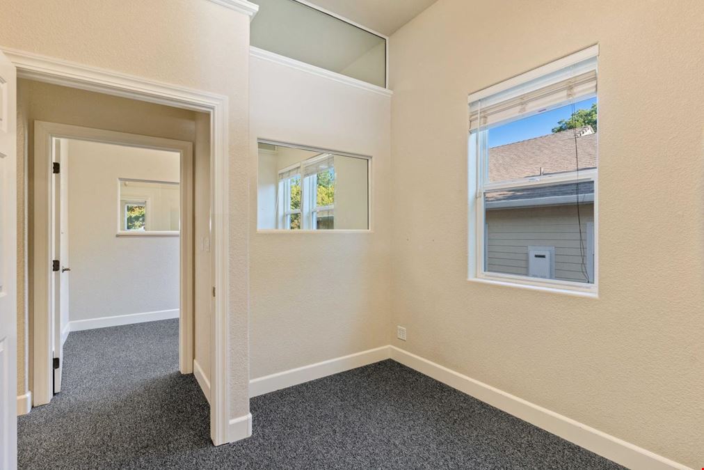 Lincoln, CA, Office Building for sale or lease