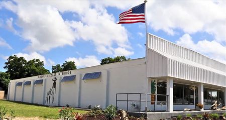 Retail space for Sale at 3620 W Fairfield Dr in Pensacola