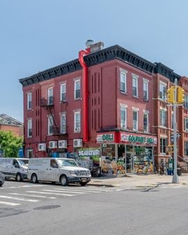 209 Lewis Ave