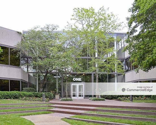 Brentwood Commons I & II