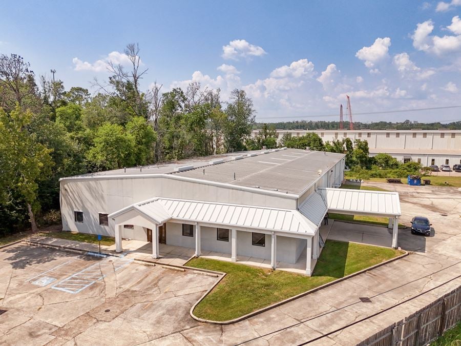 Large, Renovated Office Warehouse with truck access