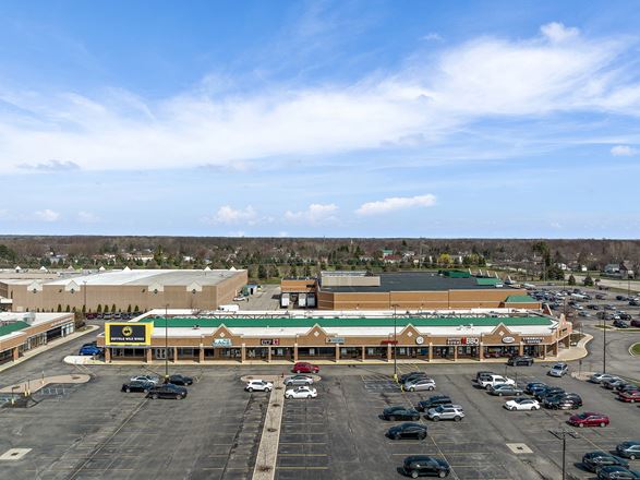BUFFALO WILD WINGS CENTER