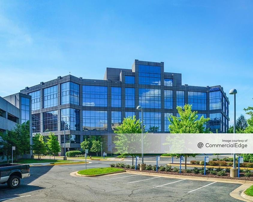 Centerstone at Tysons - 1550 Westbranch Drive | Office Building