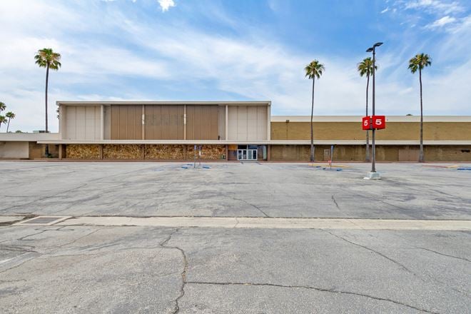 Inland Center Mall