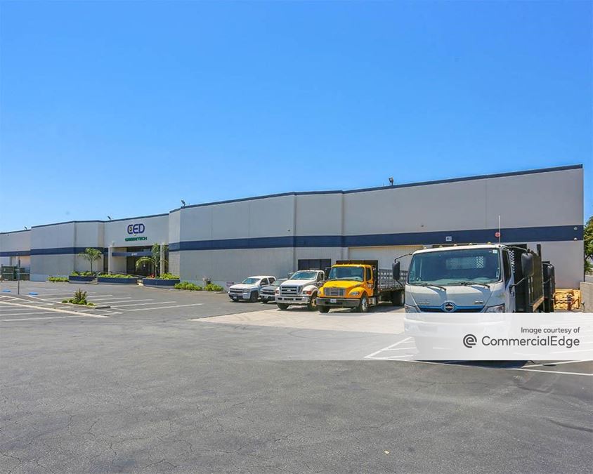9657 Mason Avenue, Chatsworth, CA industrial Building