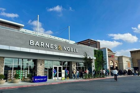Retail space for Rent at 1639 E Imperial Hwy in Brea