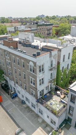 210 Lewis Ave