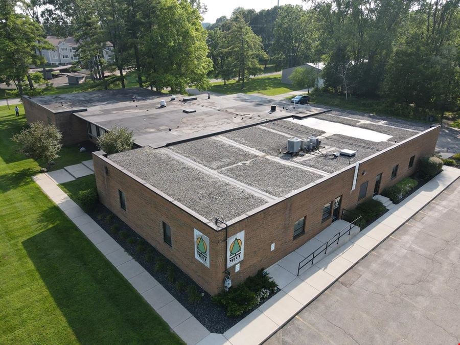 2101 Wood Street & 1807 David, Lansing