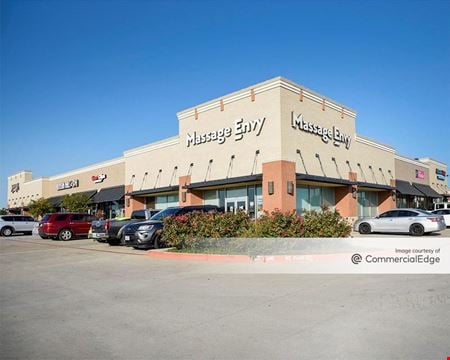 Retail space for Rent at 1700 North US Highway 77 in Waxahachie