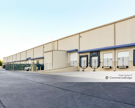 Suwanee Creek Distribution Center 300